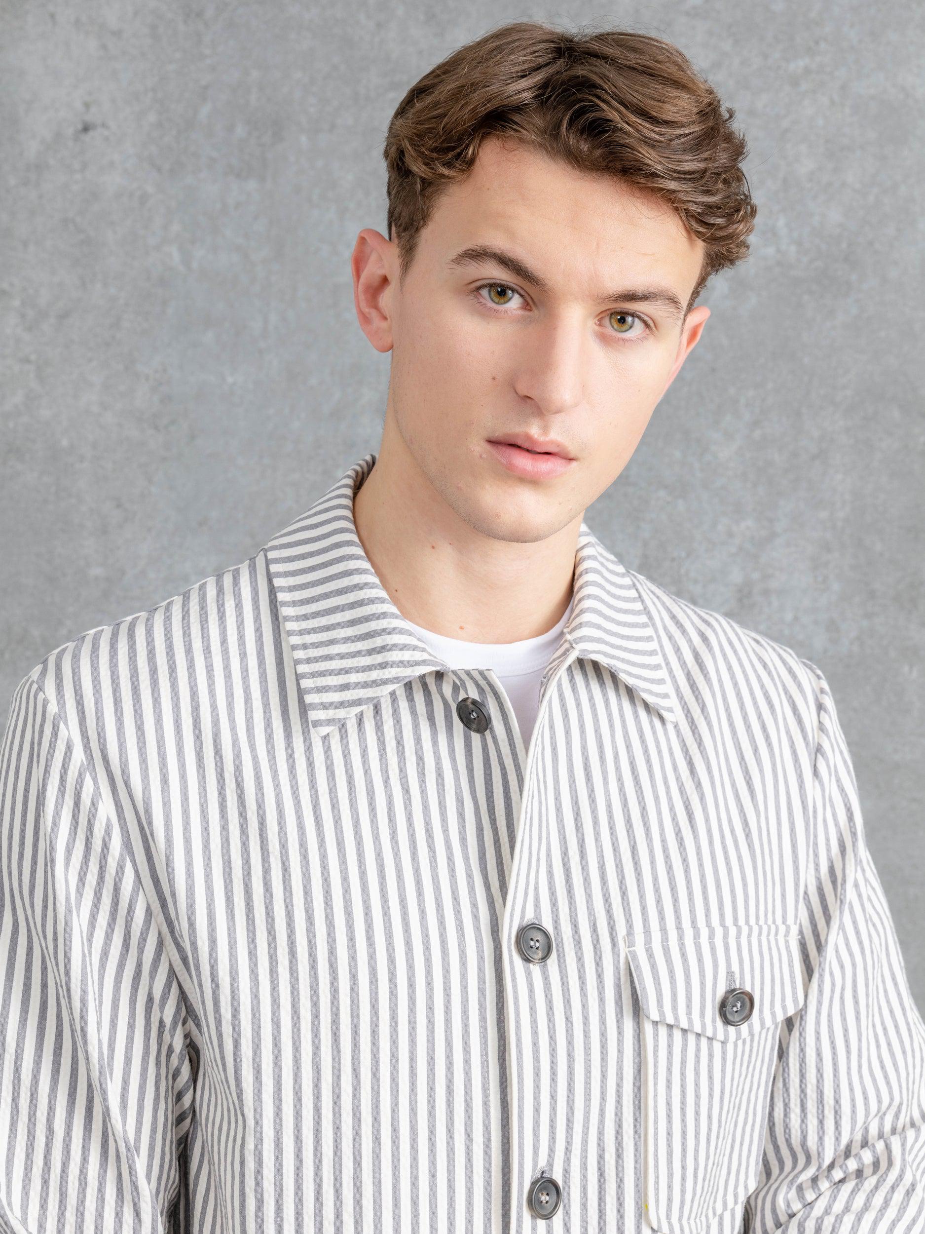 grey-stripe