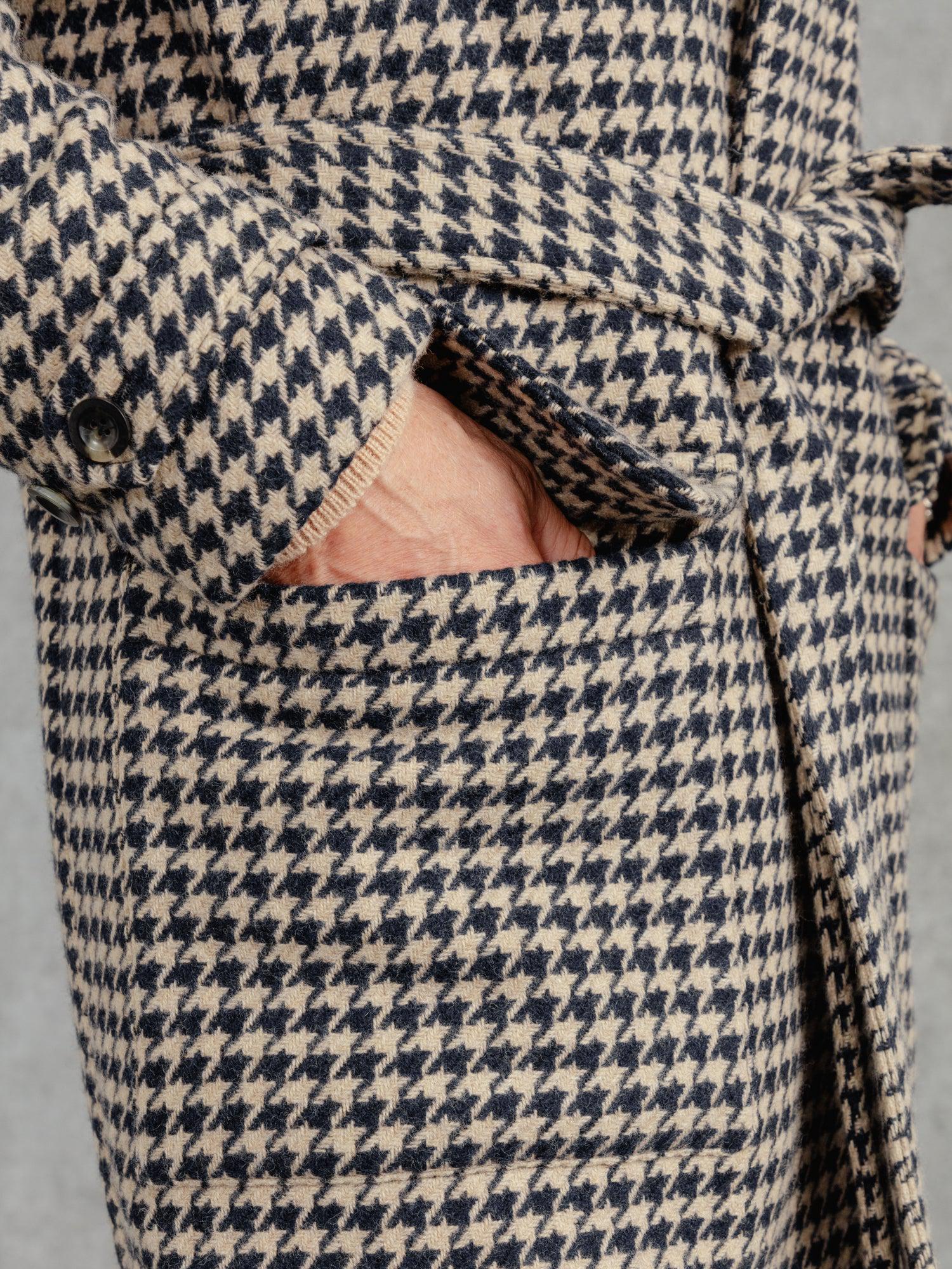 The Deluxe Belted Overcoat - Houndstooth – PrivateWhite V.C.